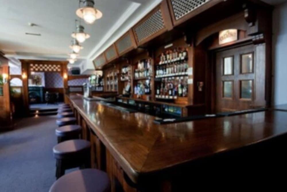 Killarney Riverside Hotel Экстерьер фото