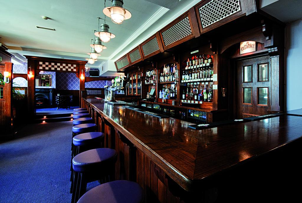 Killarney Riverside Hotel Экстерьер фото